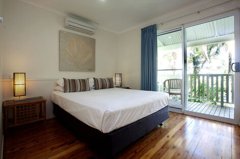 Port Douglas Accommodation Macrossan Street Four Mile Beach